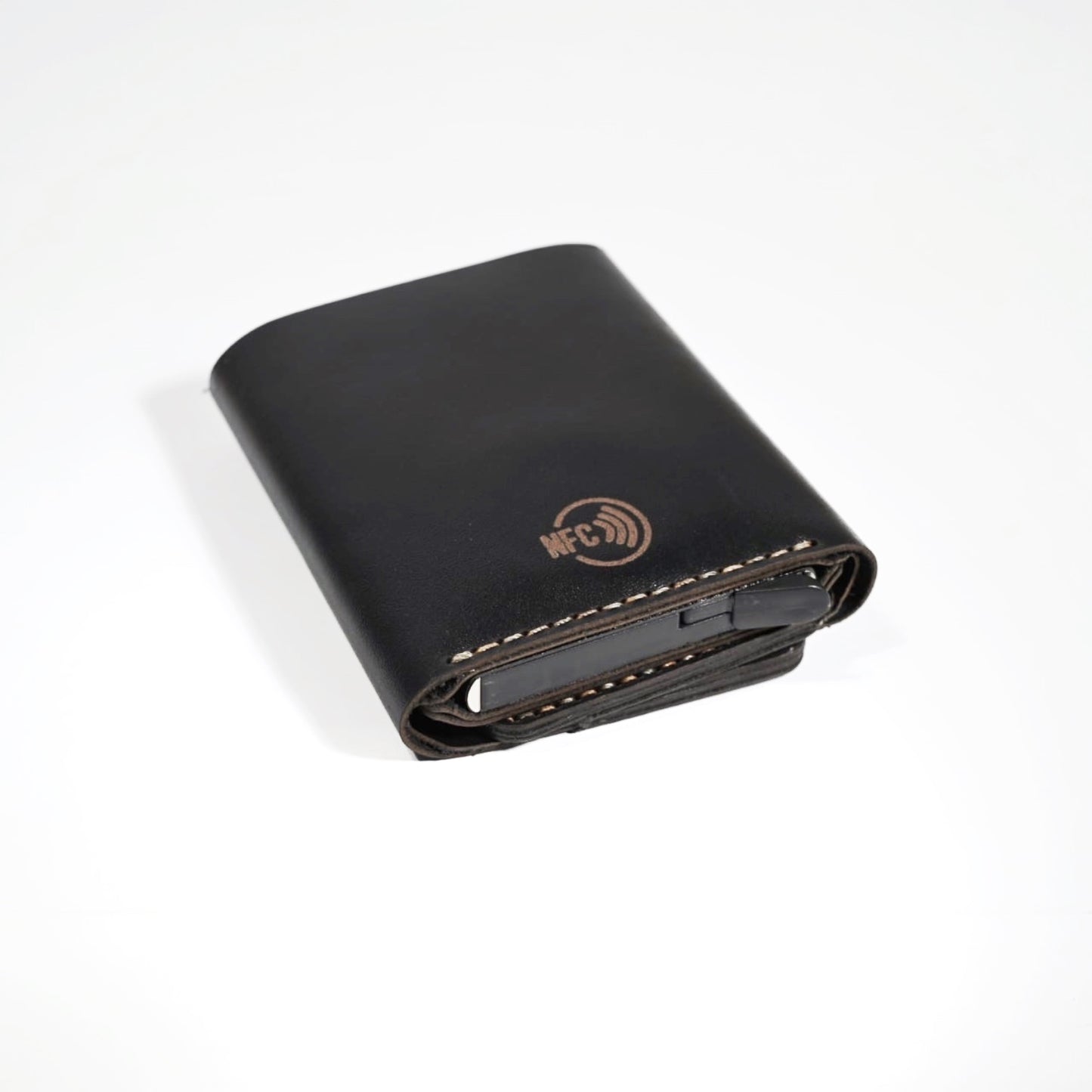 Egy Bull smart NFC wallet محفظة ايجي بول الذكيه